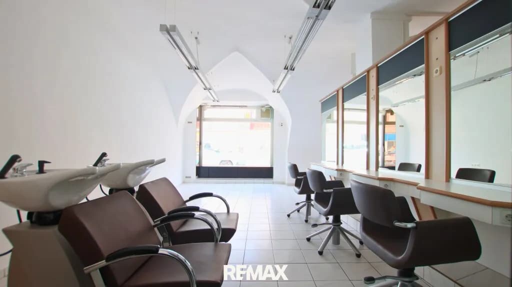 Gewerbeimmobilie mieten in Baden – 86 m², € 1.843 – Bild 9 von 12