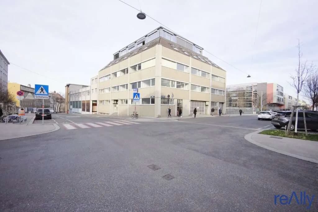 Gewerbeimmobilie mieten in Wien – 806 m², € 9.109 – Bild 1 von 17
