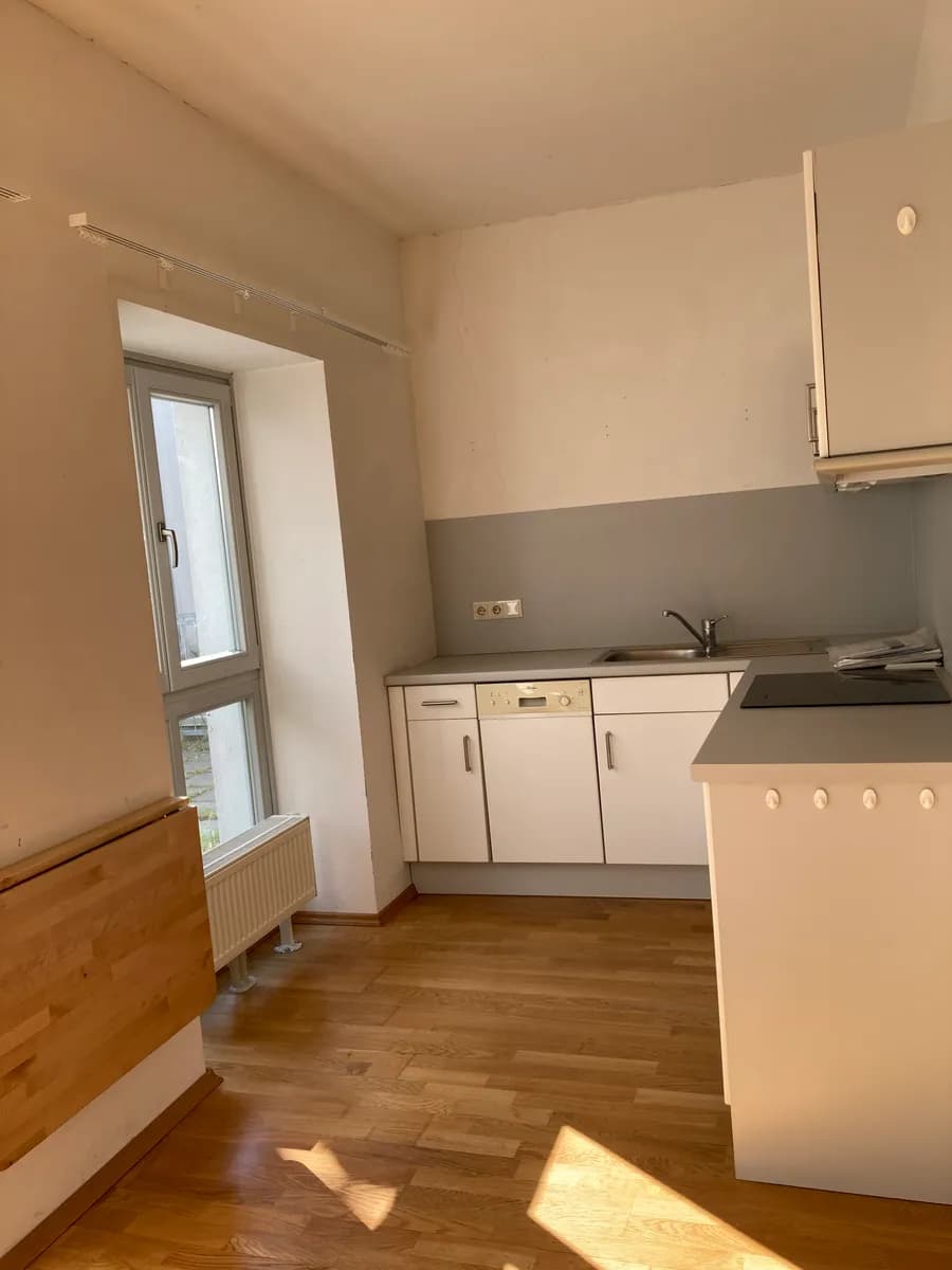 1-Zimmer-Wohnung mieten in Eisenstadt – 33,26 m², € 411 – Bild 2 von 11