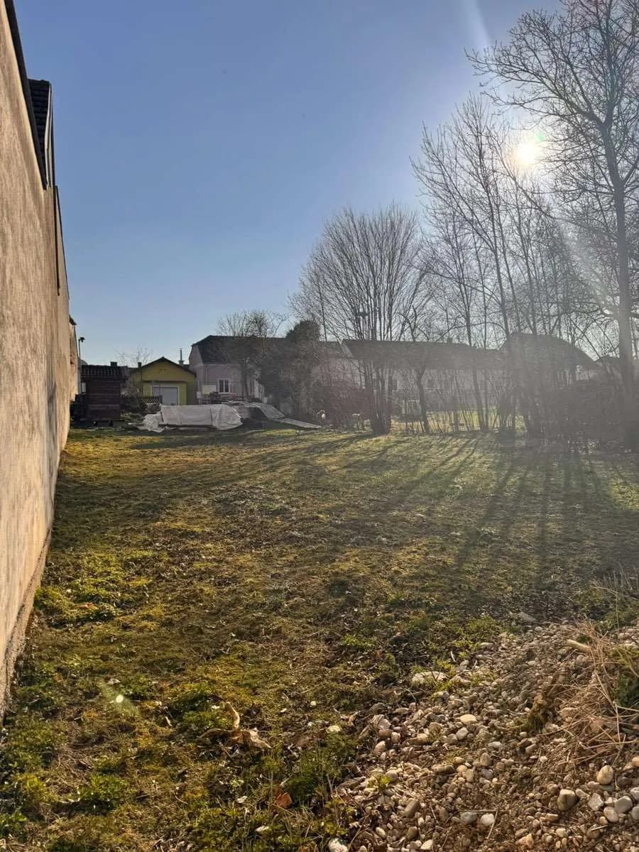 Grundstück kaufen in Tulln – 717 m², € 120.000
