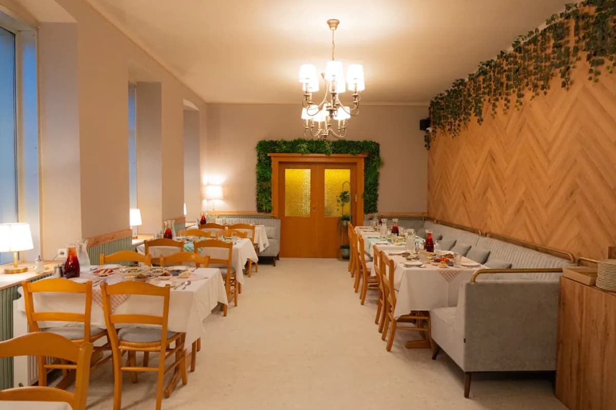 Gewerbeimmobilie mieten in Wien – 200 m², € 2.833 – Bild 4 von 10