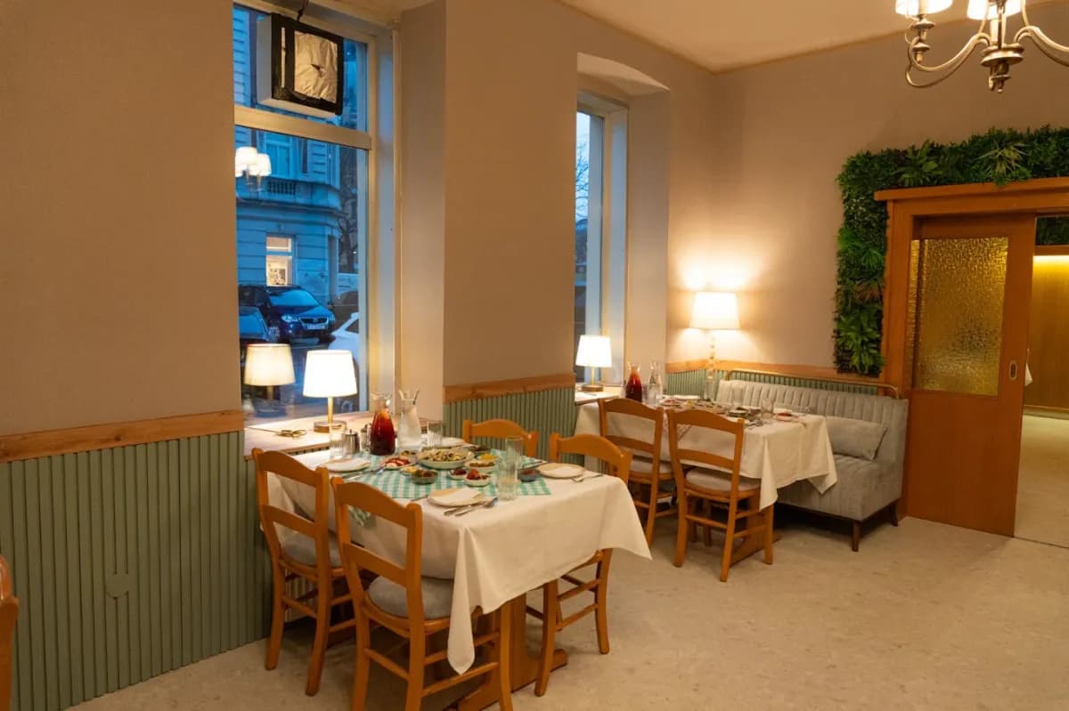 Gewerbeimmobilie mieten in Wien – 200 m², € 2.833 – Bild 6 von 10
