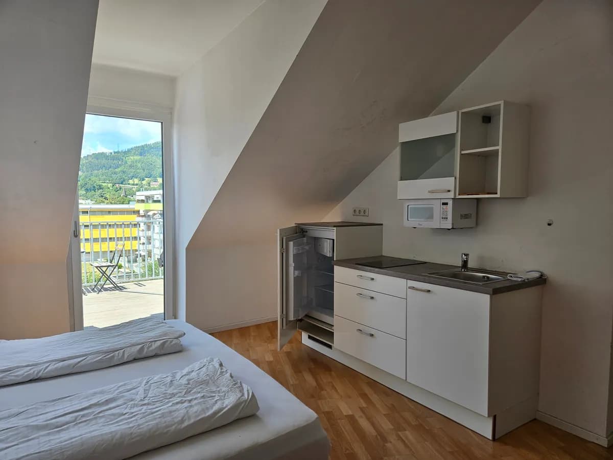 1-Zimmer-Wohnung mieten in Leoben – 31 m², € 585 – Bild 2 von 3