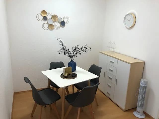 2-Zimmer-Wohnung mieten in Linz – 49 m², € 1.300 – Bild 11 von 16