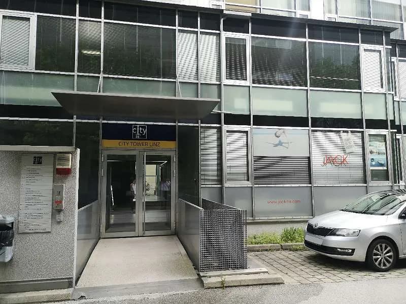Gewerbeimmobilie mieten in Linz – 166 m², € 2.000 – Bild 17 von 19