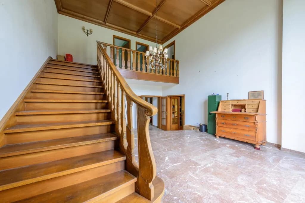 Haus kaufen in Gmunden – 350 m², € 895.000 – Bild 2 von 24