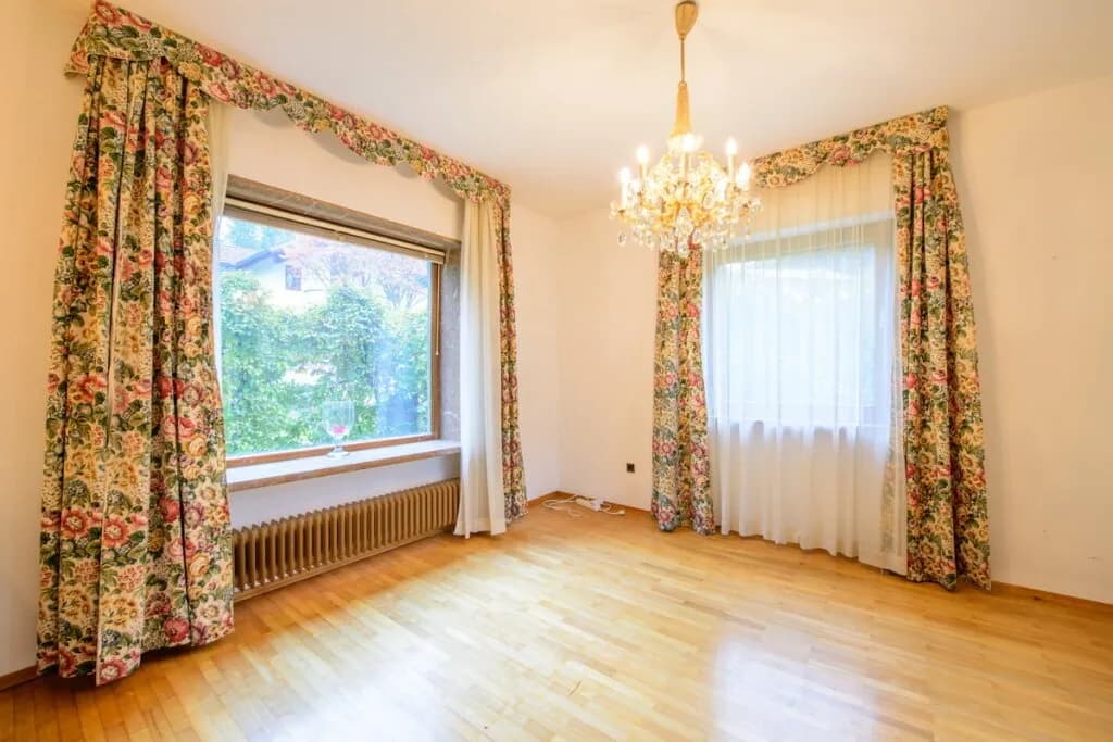 Haus kaufen in Gmunden – 350 m², € 895.000 – Bild 3 von 24