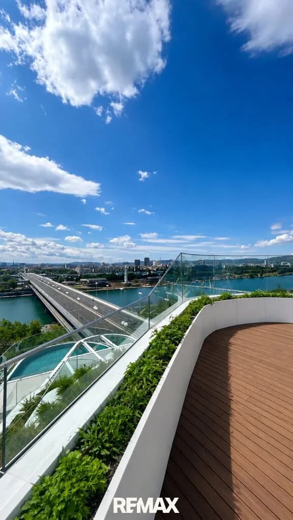 5-Zimmer-Wohnung mieten in Wien – 216,61 m², € 12.000