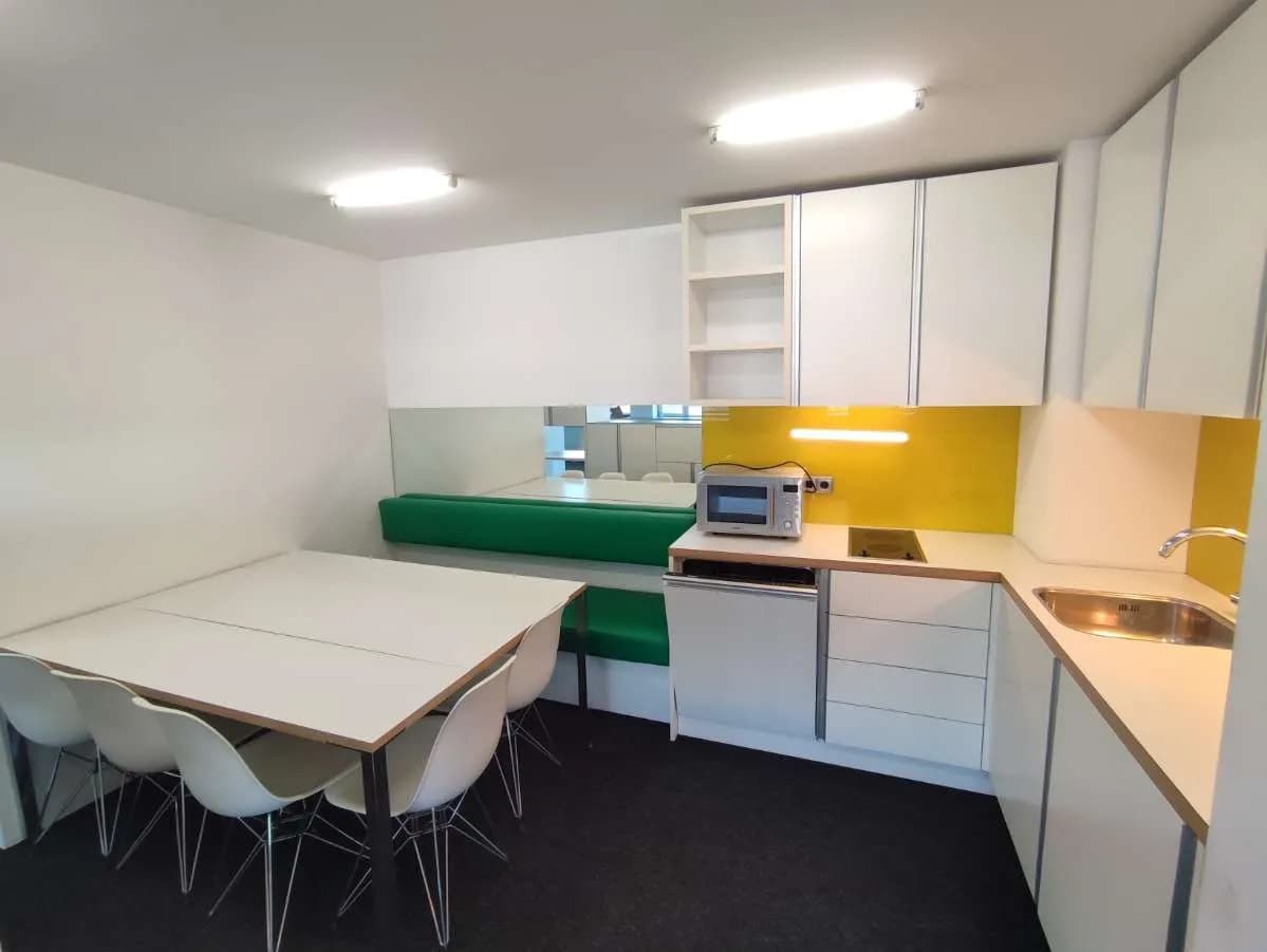 Gewerbeimmobilie mieten in Linz – 286 m², € 3.190 – Bild 9 von 18