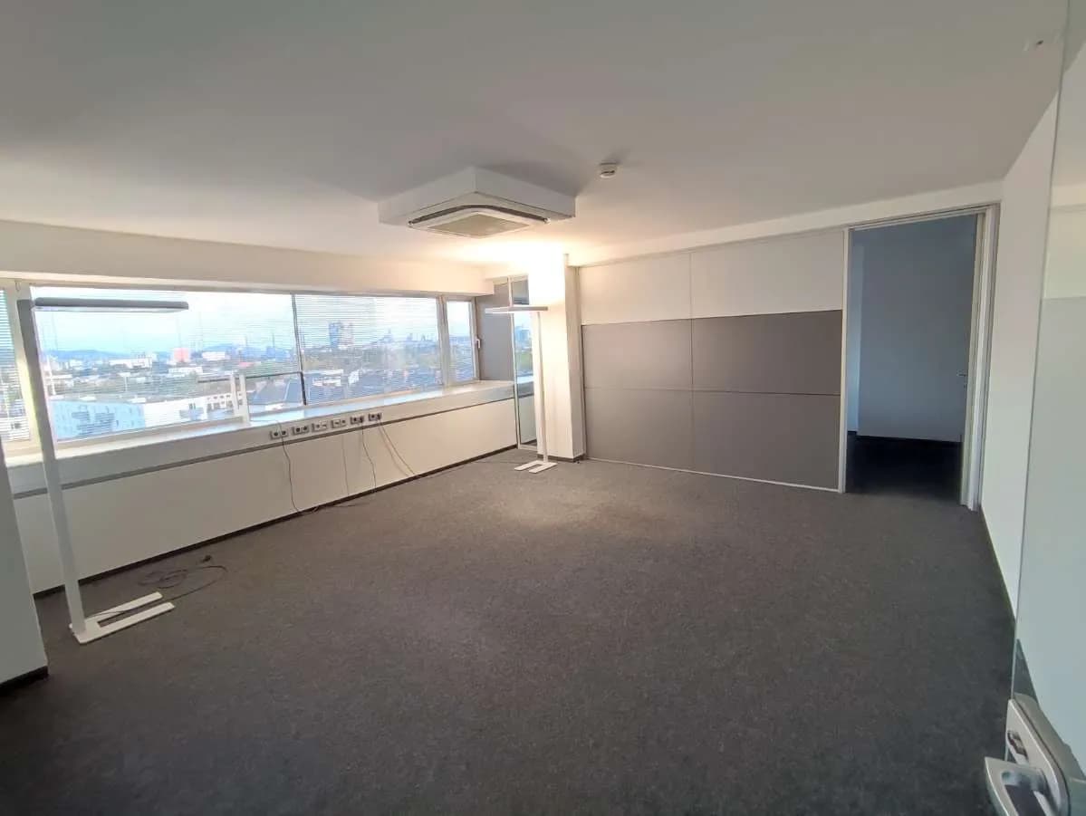 Gewerbeimmobilie mieten in Linz – 286 m², € 3.190 – Bild 15 von 18