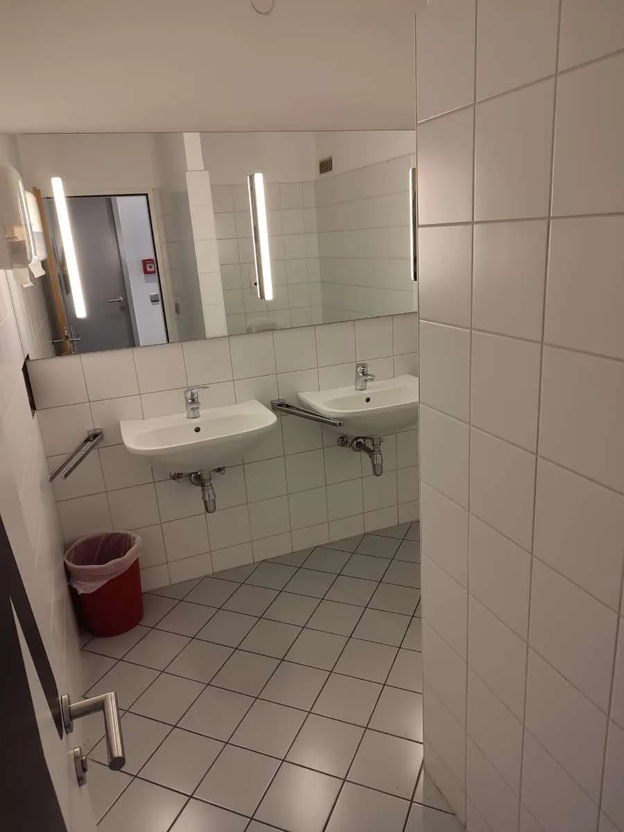 Gewerbeimmobilie mieten in Linz – 286 m², € 3.190 – Bild 18 von 18