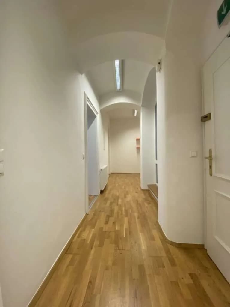 2-Zimmer-Gewerbeimmobilie mieten in Graz – 77 m², € 897 – Bild 3 von 20