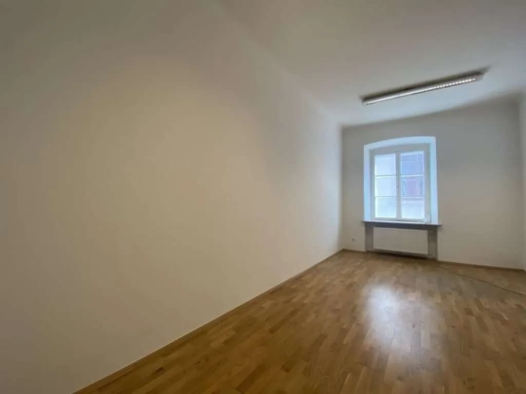 2-Zimmer-Gewerbeimmobilie mieten in Graz – 77 m², € 897 – Bild 6 von 20