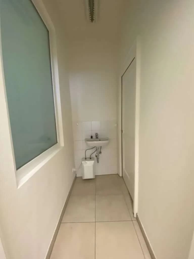 2-Zimmer-Gewerbeimmobilie mieten in Graz – 77 m², € 897 – Bild 13 von 20