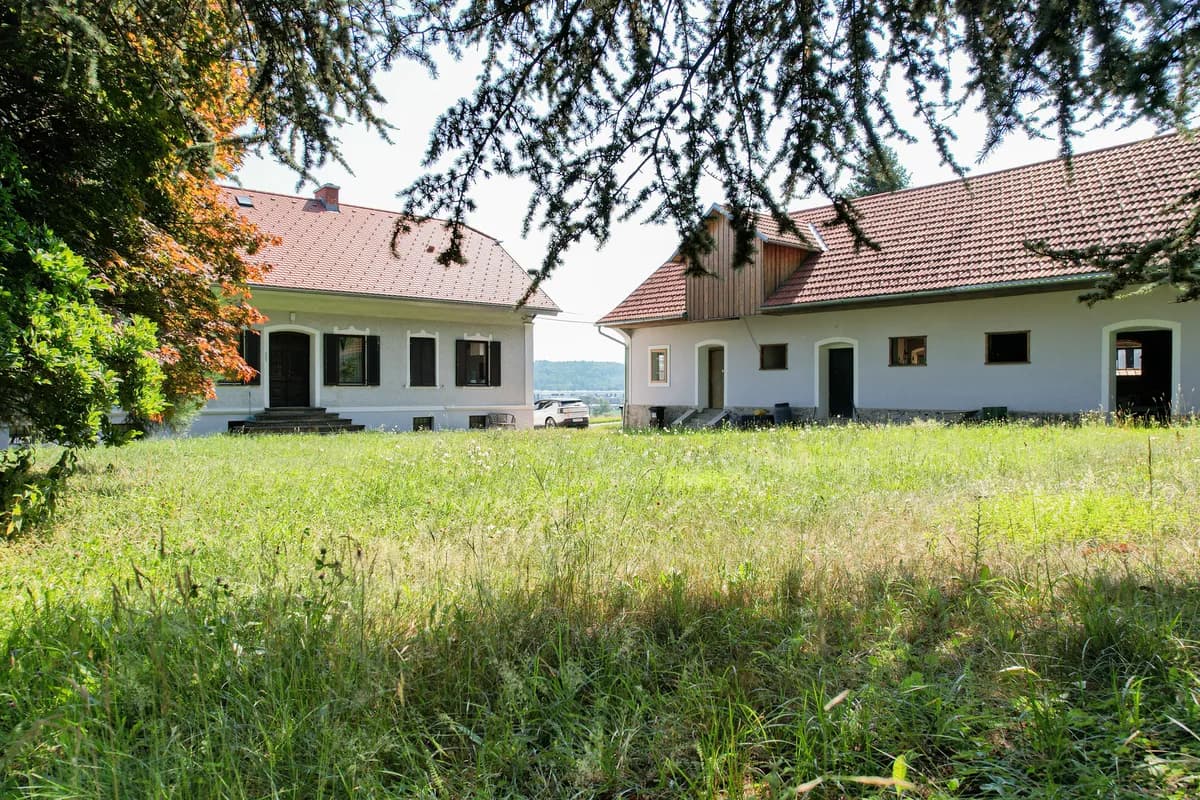 6-Zimmer-Haus kaufen in Weiz – 219 m², € 1.500.000 – Bild 3 von 82