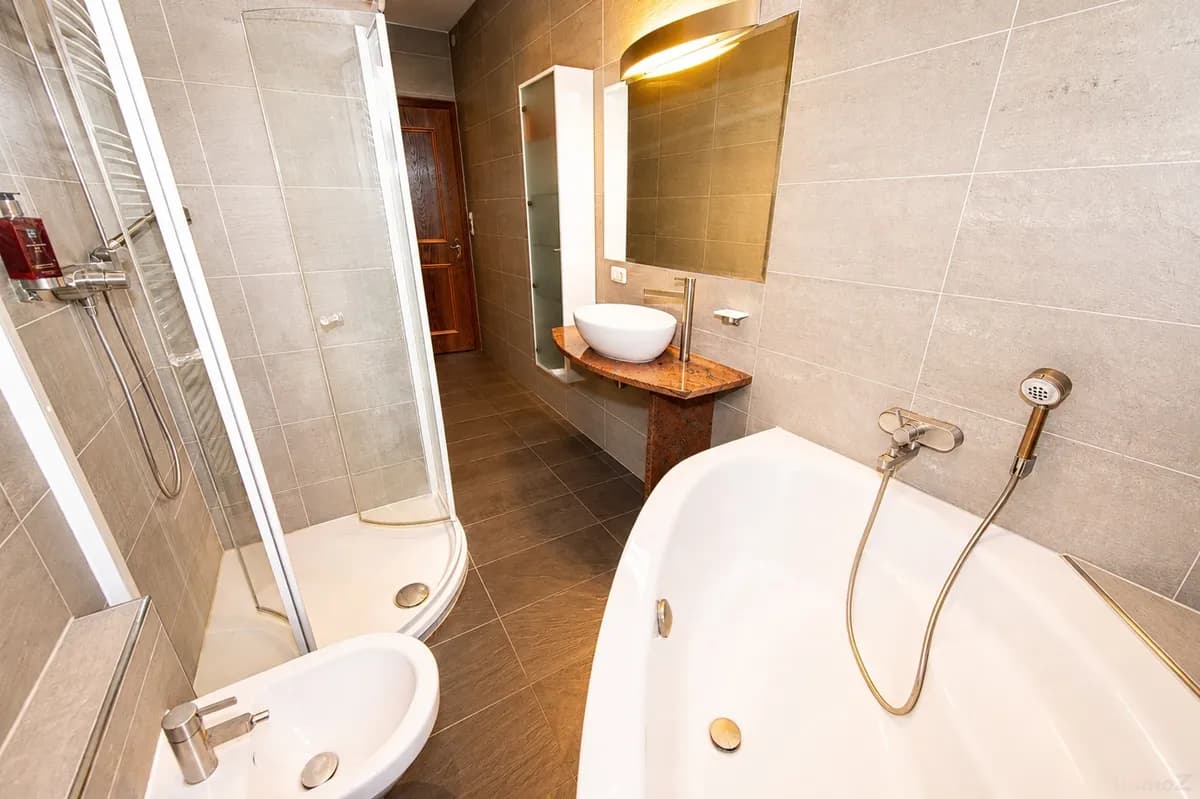 6-Zimmer-Haus kaufen in Weiz – 219 m², € 1.500.000 – Bild 15 von 82