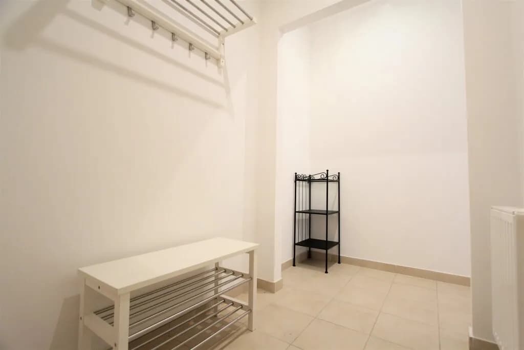 2-Zimmer-Wohnung mieten in Wien – 42 m², € 1.000 – Bild 2 von 13