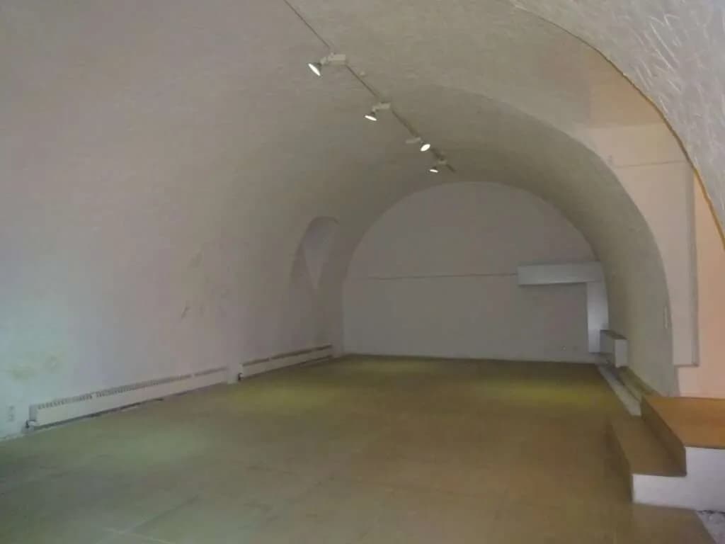 2-Zimmer-Gewerbeimmobilie mieten in Graz – 122 m², € 1.928 – Bild 14 von 20