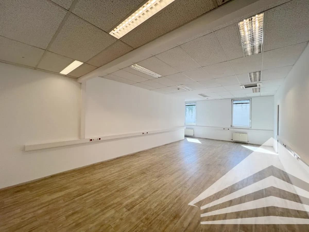 Gewerbeimmobilie mieten in Linz – 539 m², € 4.946 – Bild 5 von 12