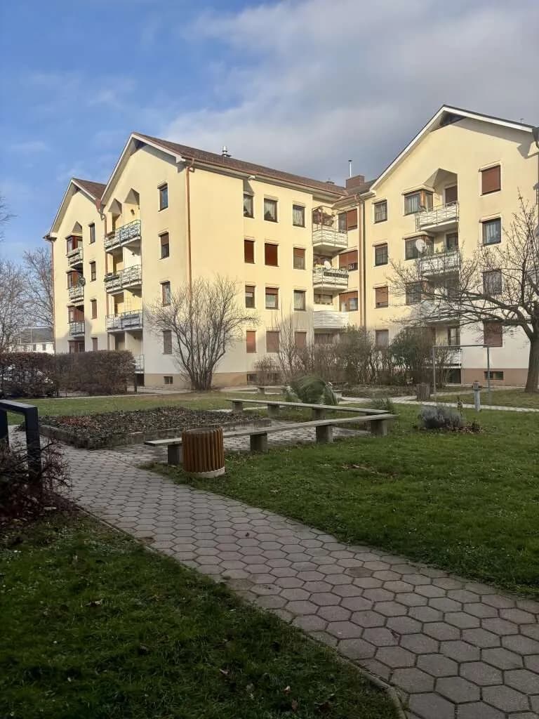 Wohnung kaufen in Baden – 96,67 m², € 250.000