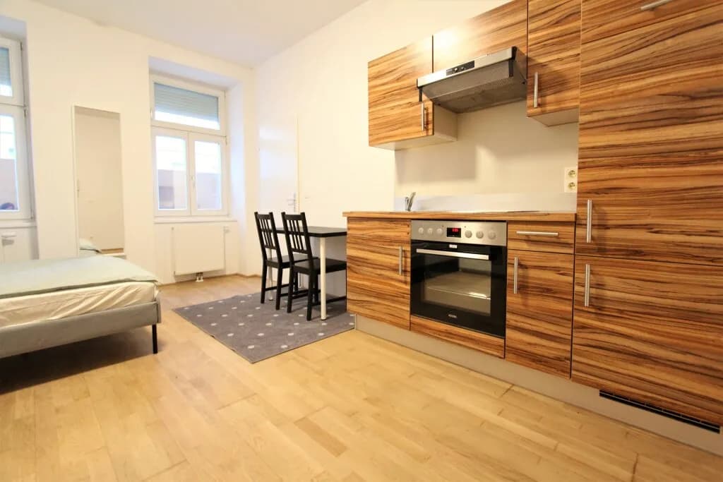 1-Zimmer-Wohnung mieten in Wien – 25 m², € 900 – Bild 2 von 8