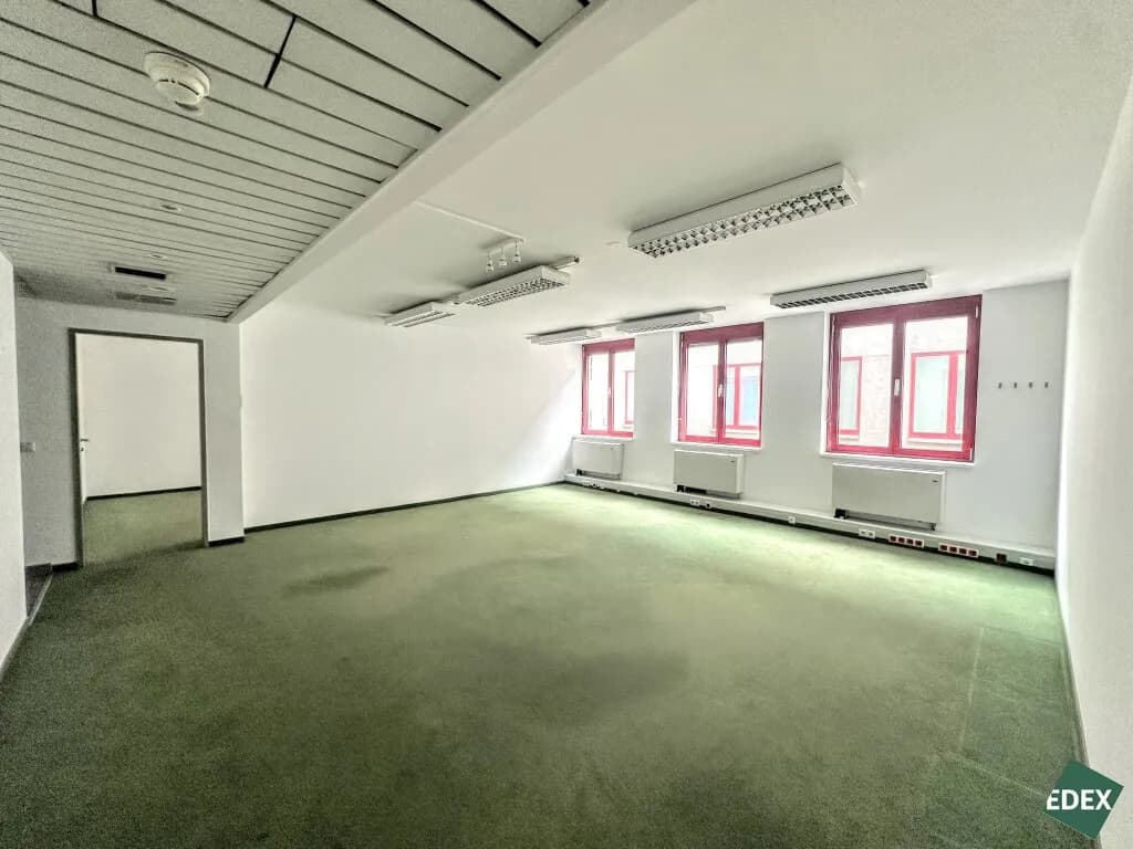 Gewerbeimmobilie mieten in Wien – 96 m², € 15