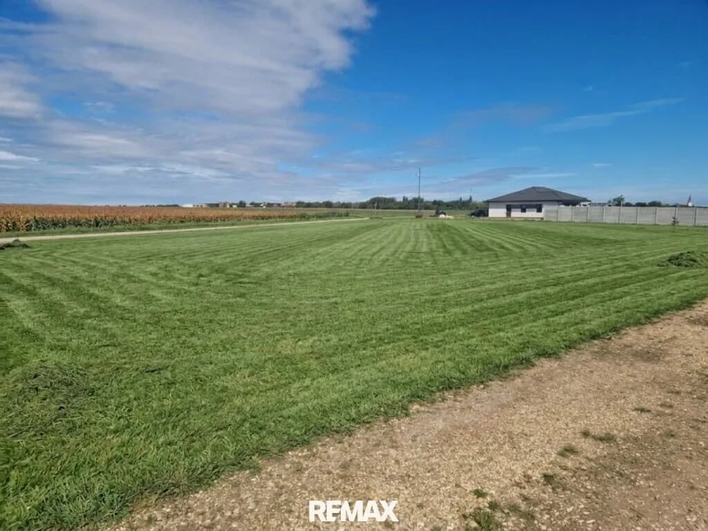 Grundstück kaufen in Neusiedl am See – 751 m², € 119.000