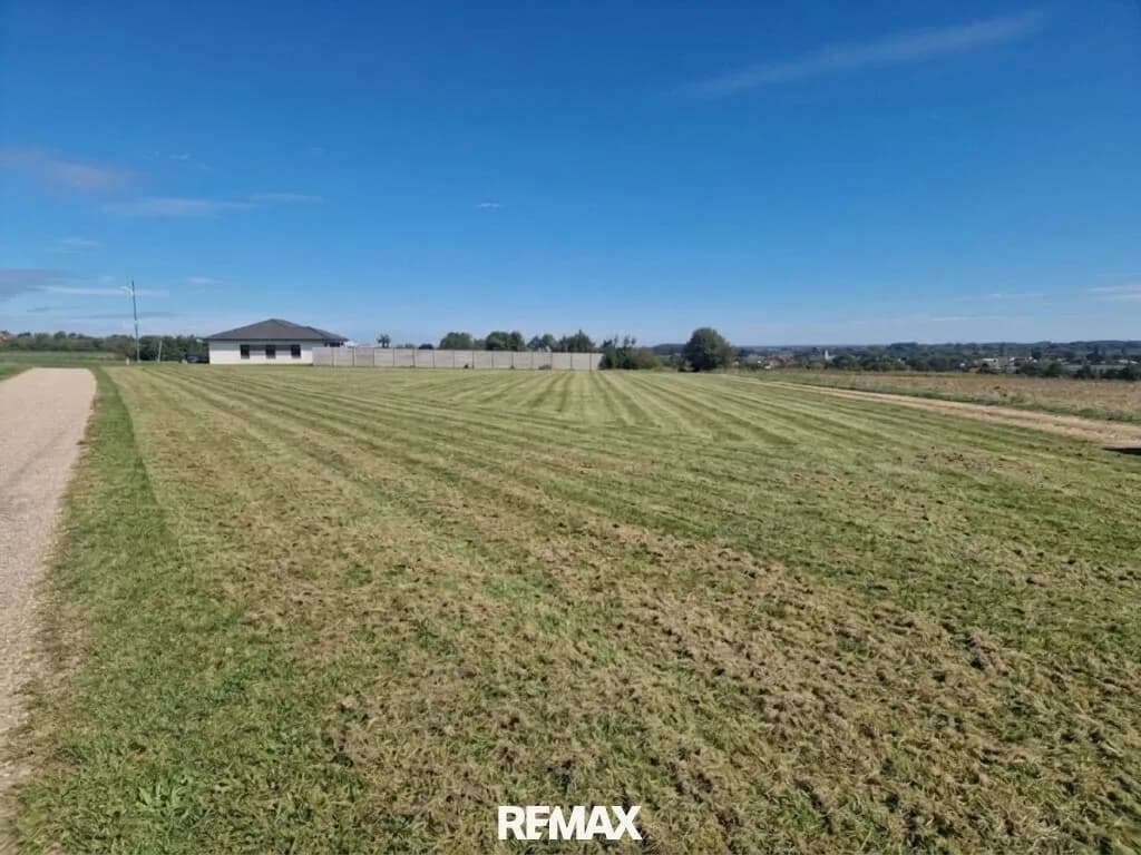 Grundstück kaufen in Neusiedl am See – 751 m², € 119.000 – Bild 2 von 7
