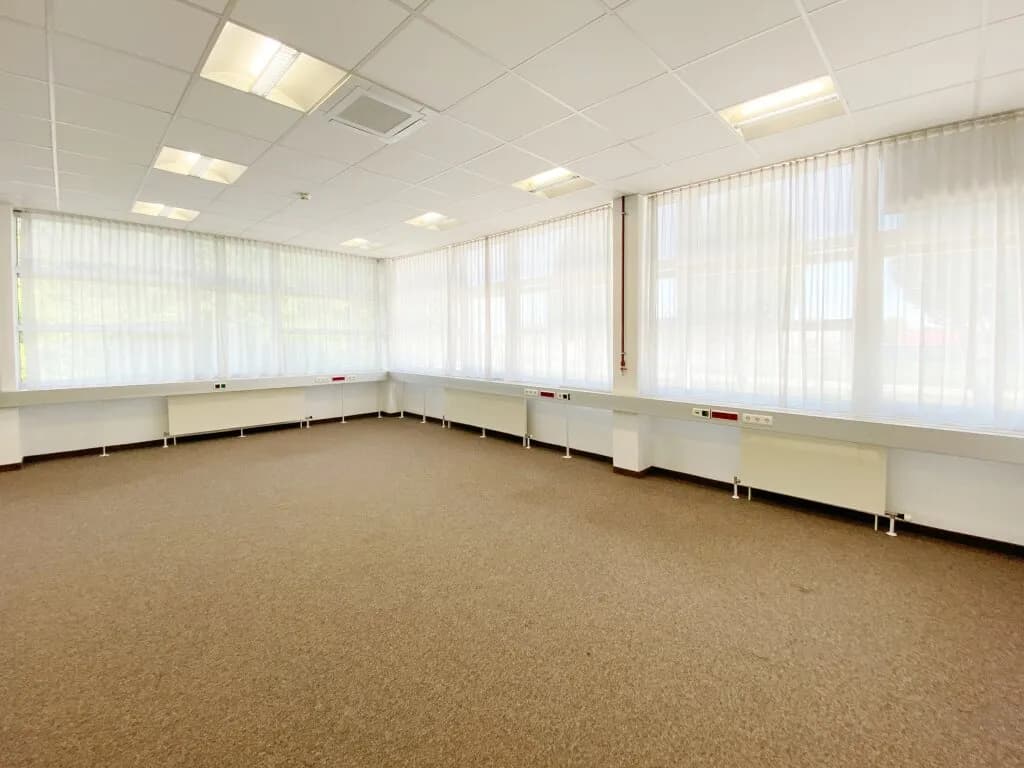 Gewerbeimmobilie mieten in Wels-Land – 717 m², € 8.963 – Bild 8 von 20