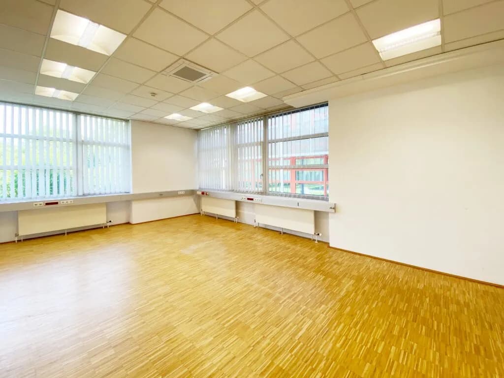 Gewerbeimmobilie mieten in Wels-Land – 717 m², € 8.963 – Bild 10 von 20