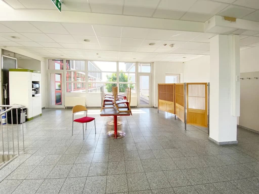 Gewerbeimmobilie mieten in Wels-Land – 717 m², € 8.963 – Bild 11 von 20