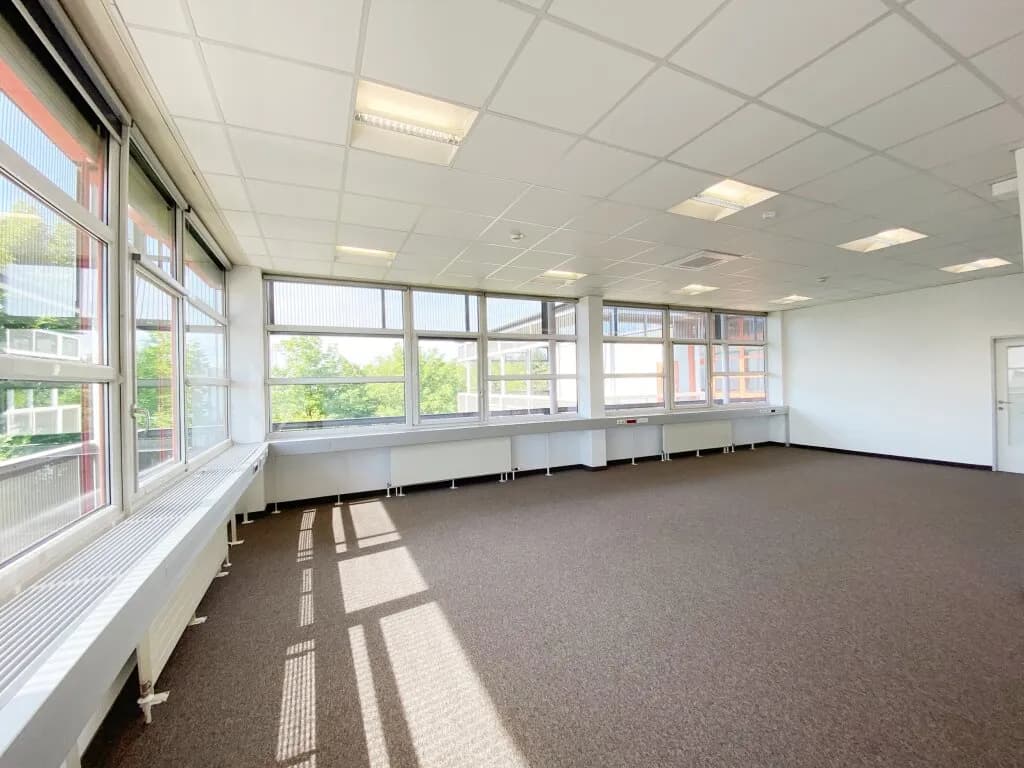 Gewerbeimmobilie mieten in Wels-Land – 717 m², € 8.963 – Bild 15 von 20