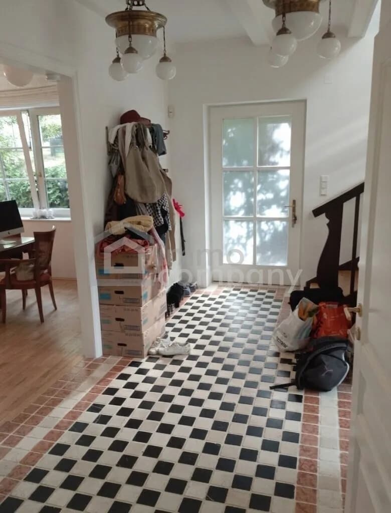 5-Zimmer-Immobilie kaufen in Tulln – 280 m², € 2.300.000 – Bild 3 von 11