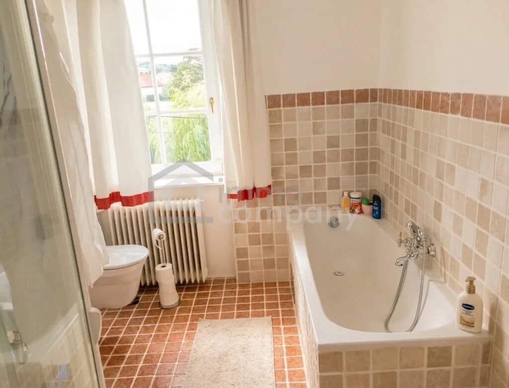 5-Zimmer-Immobilie kaufen in Tulln – 280 m², € 2.300.000 – Bild 8 von 11