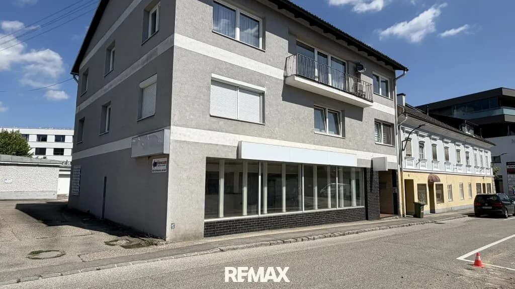 Gewerbeimmobilie kaufen in Vöcklabruck – 145 m², € 135.000