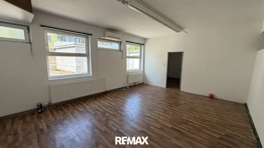 Gewerbeimmobilie kaufen in Vöcklabruck – 145 m², € 135.000 – Bild 15 von 23