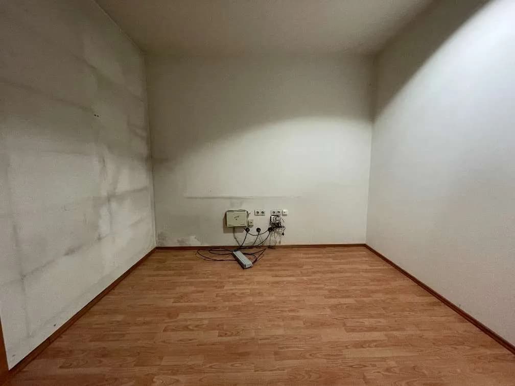 3-Zimmer-Gewerbeimmobilie mieten in Graz – 80 m², € 698 – Bild 7 von 9