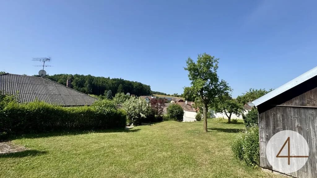 Haus kaufen in Hollabrunn – 3 383 m², € 199.000