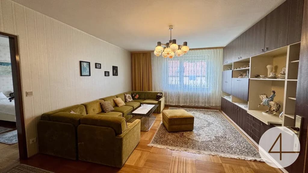 Haus kaufen in Hollabrunn – 3 383 m², € 199.000 – Bild 10 von 21