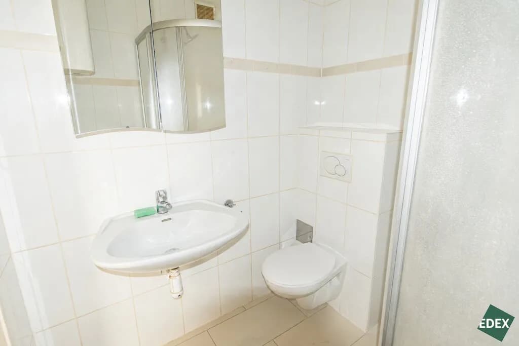 2-Zimmer-Gewerbeimmobilie mieten in Wien – 49 m², € 416 – Bild 8 von 14