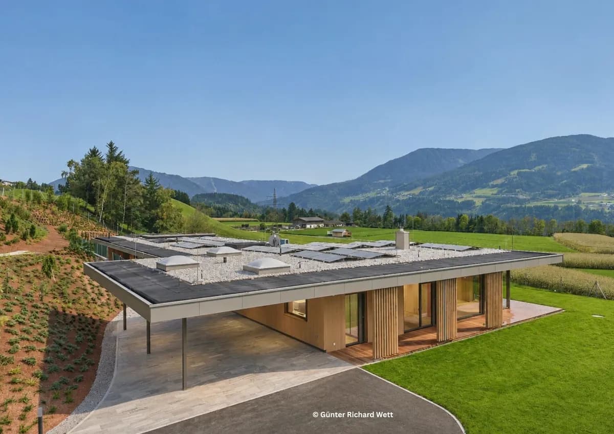 9-Zimmer-Haus mieten in Innsbruck – 435 m², € 18.500 – Bild 7 von 15