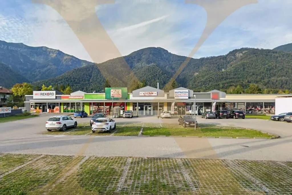 Gewerbeimmobilie mieten in Gmunden – 572 m²