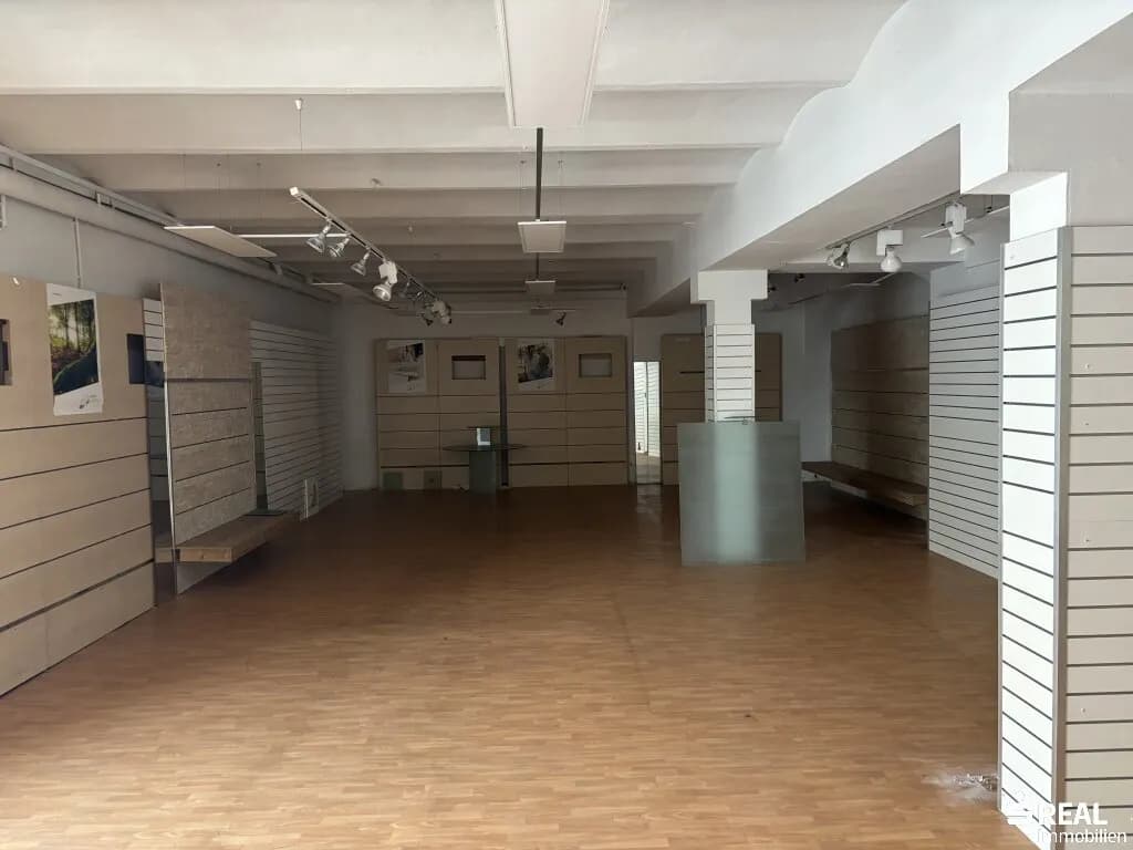 Gewerbeimmobilie kaufen in Feldkirchen – 128,56 m², € 400.000 – Bild 10 von 12