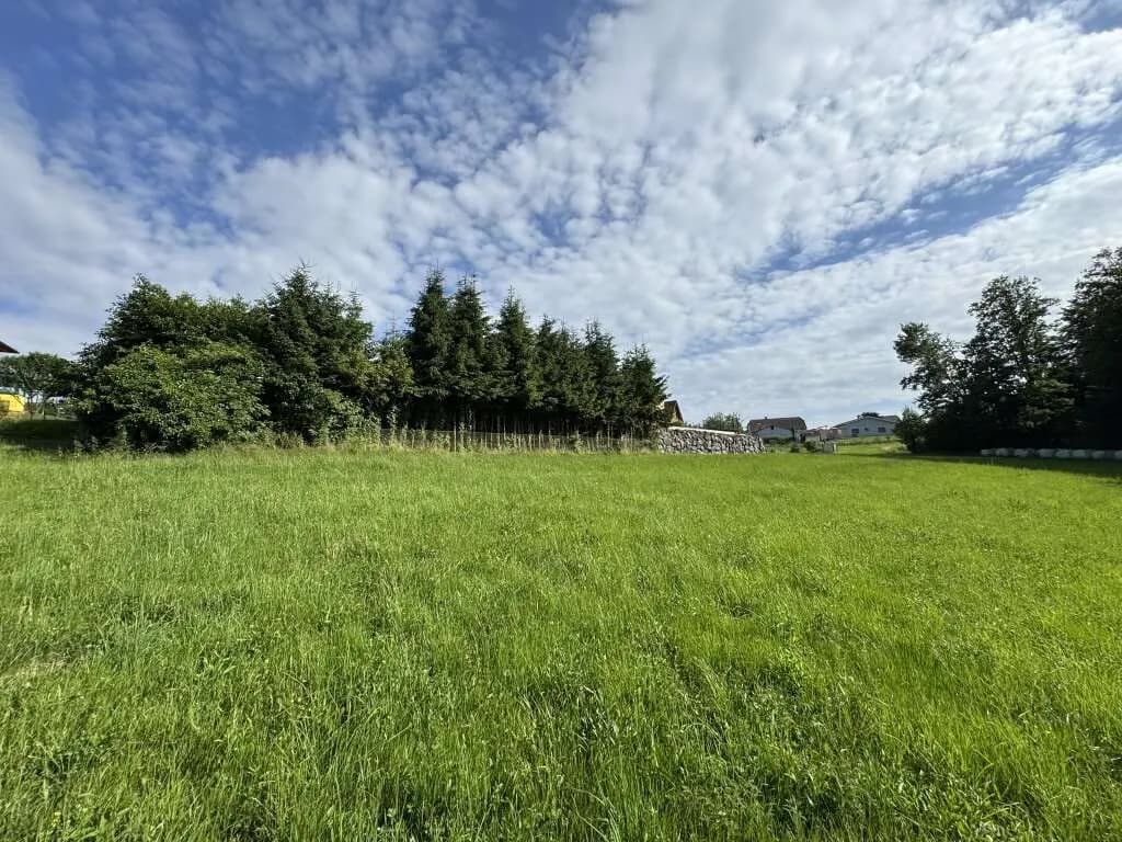 Grundstück kaufen in Graz-Umgebung – 4 639 m², € 229.000