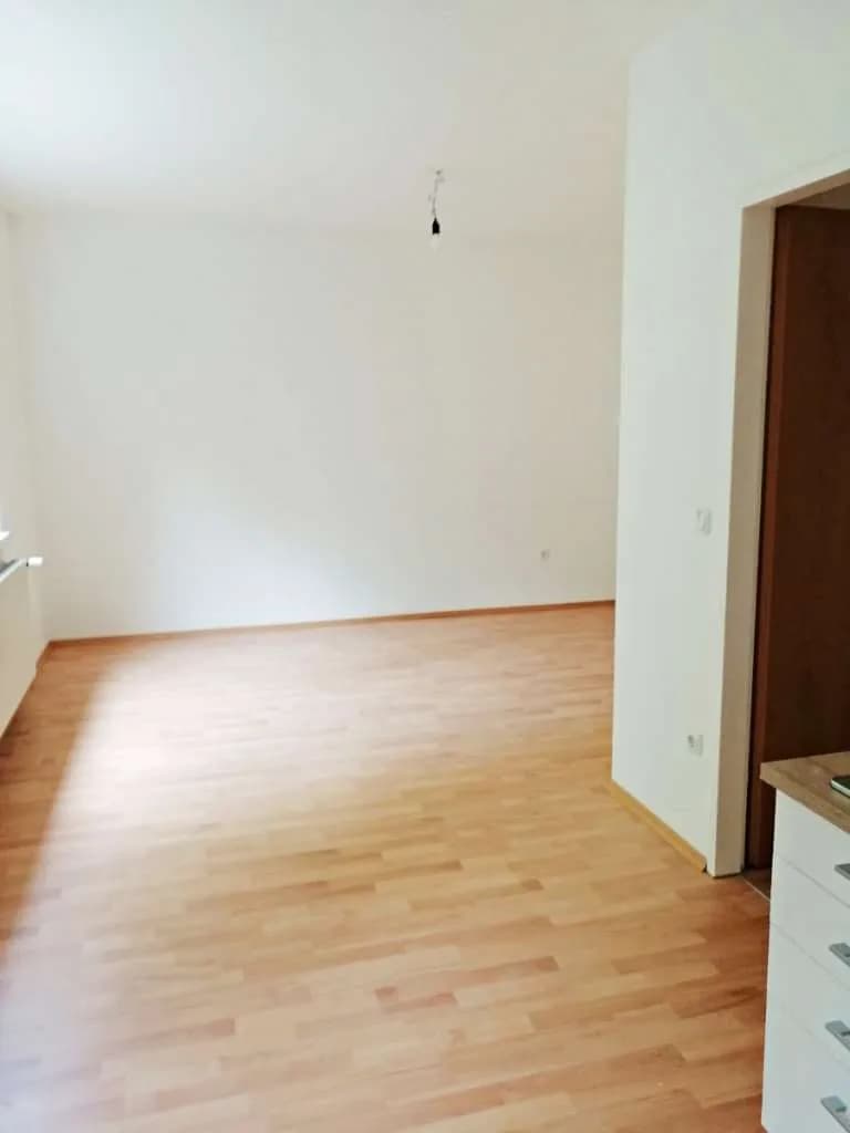 1-Zimmer-Wohnung mieten in Graz – 27 m², € 475 – Bild 4 von 5