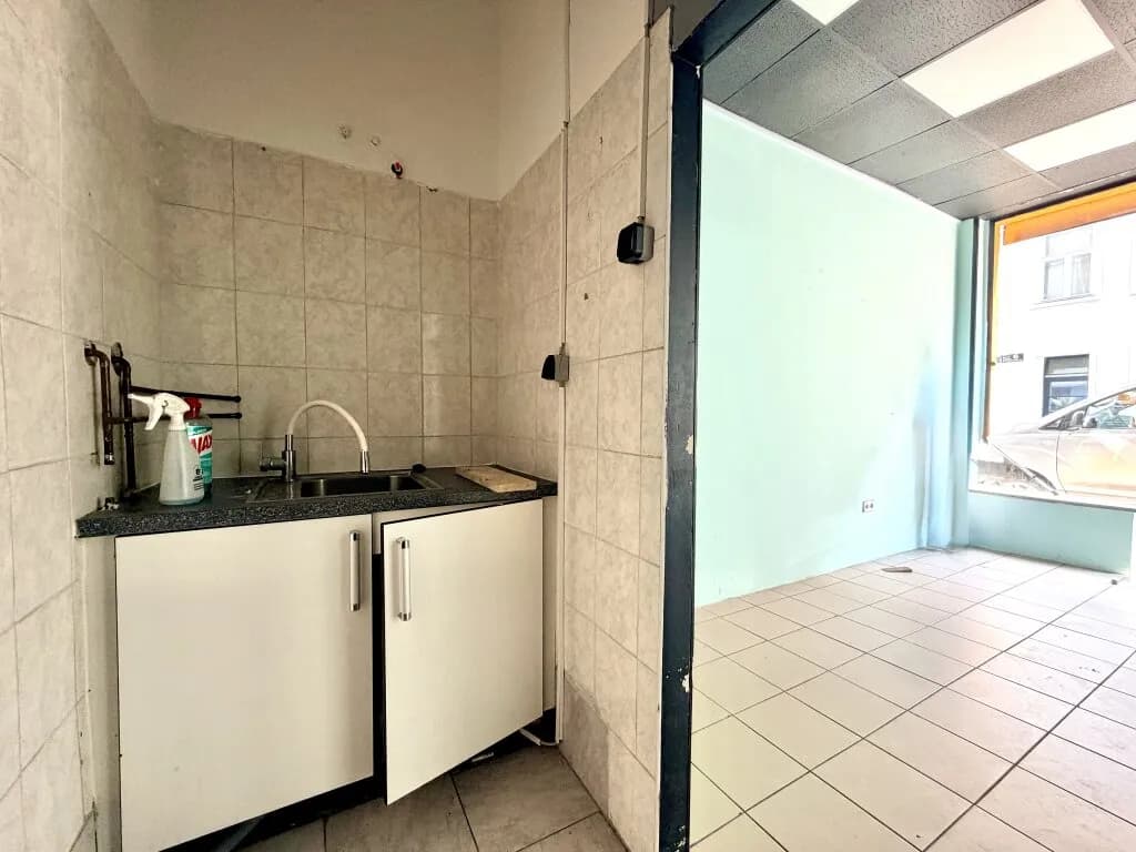 1-Zimmer-Gewerbeimmobilie mieten in Wien – 25 m², € 600 – Bild 3 von 9