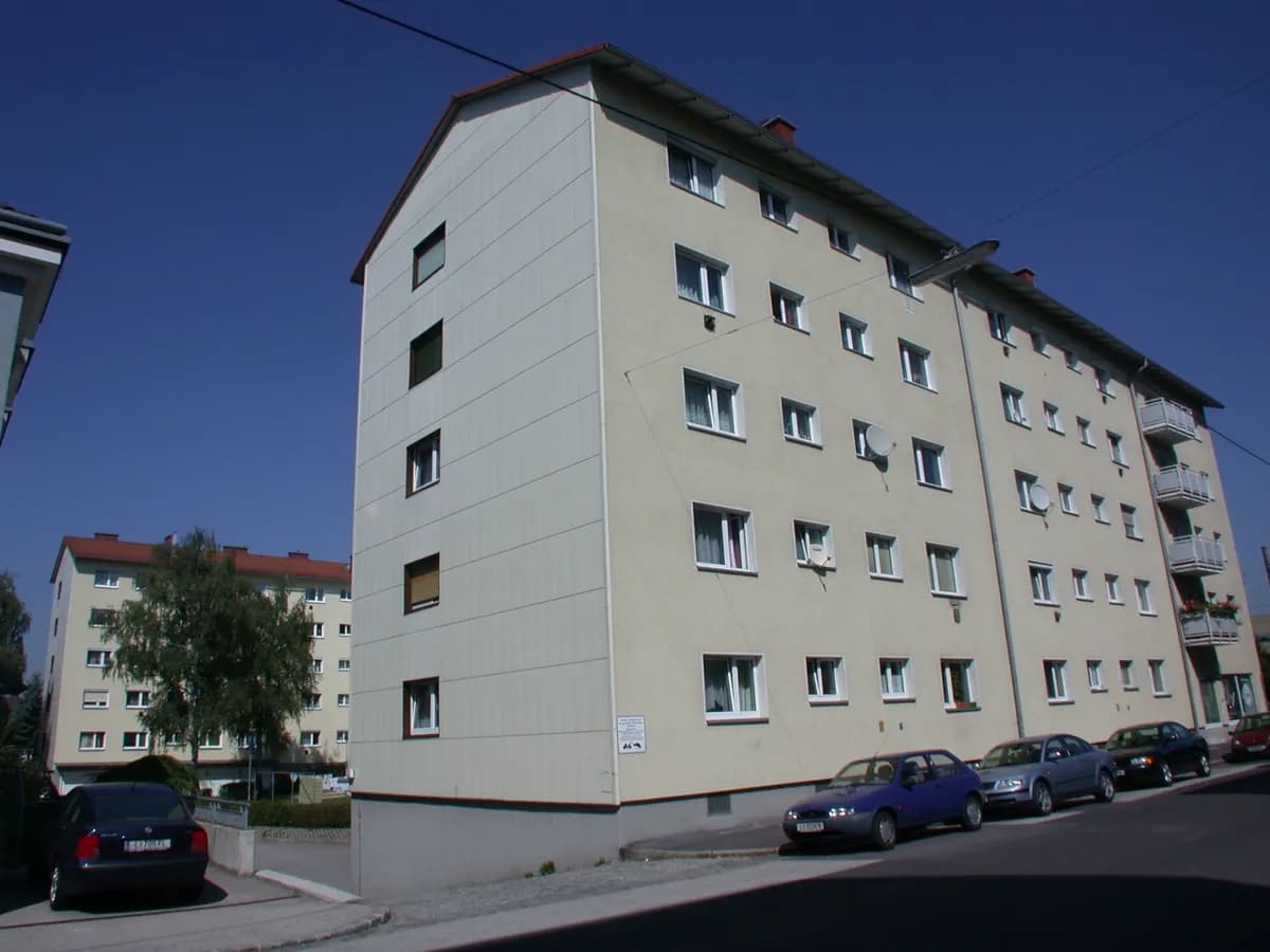 2-Zimmer-Wohnung mieten in Linz – 36,5 m², € 387 – Bild 2 von 2