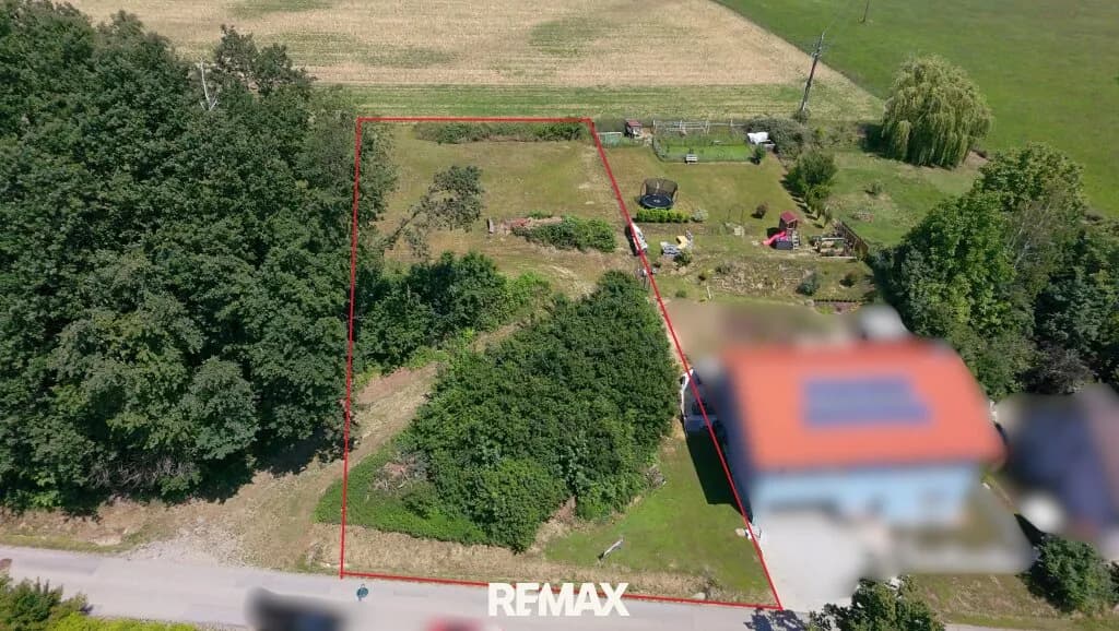 Grundstück kaufen in Sankt Pölten Land – 1 076 m², € 145.000