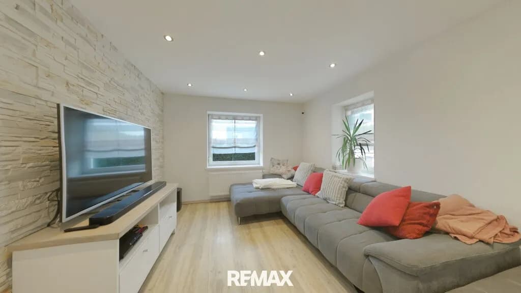5-Zimmer-Haus kaufen in Ried im Innkreis – 114 m², € 338.000 – Bild 4 von 19