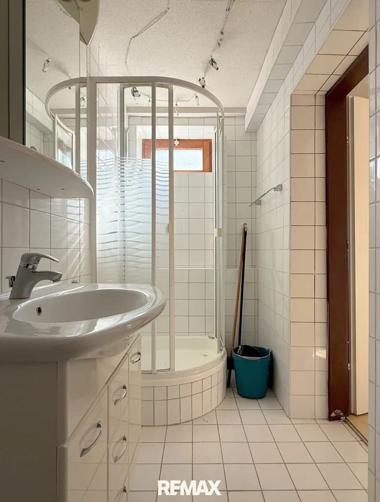 5-Zimmer-Gewerbeimmobilie kaufen in Tulln – 155 m², € 675.000 – Bild 17 von 23